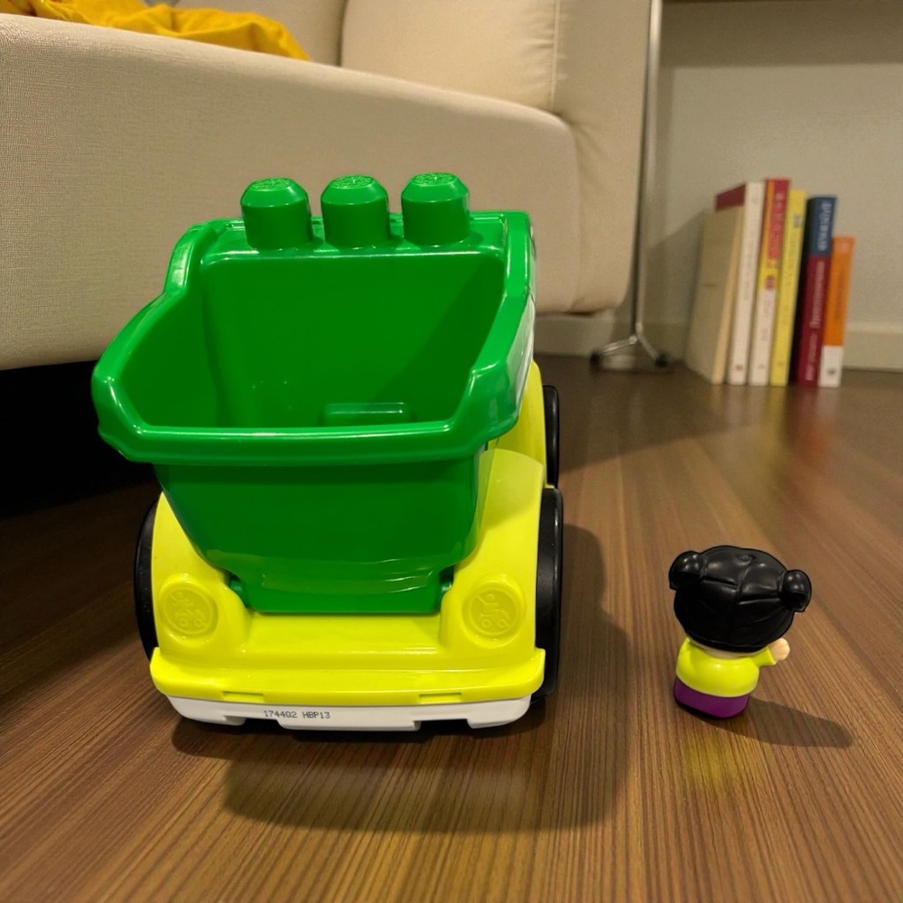 Mega Bloks Yellow and Green Toy Truck with Mini Figure - Picture 2 of 2